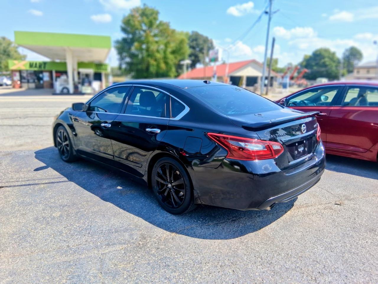 Nissan Altima 2.5 SR Sedan 2018