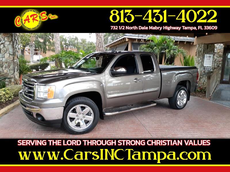 2012 GMC Sierra 1500 SLE Ext. Cab 2WD with 20 Inch Rims and Full Tonneu