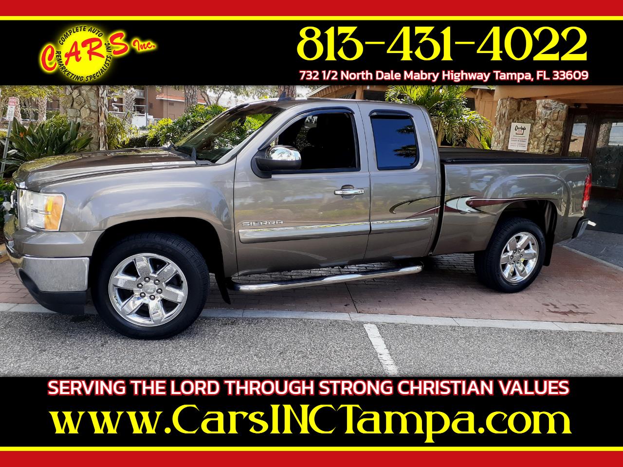 2012 GMC Sierra 1500 SLE Ext. Cab 2WD with 20 Inch Rims and Full Tonneu