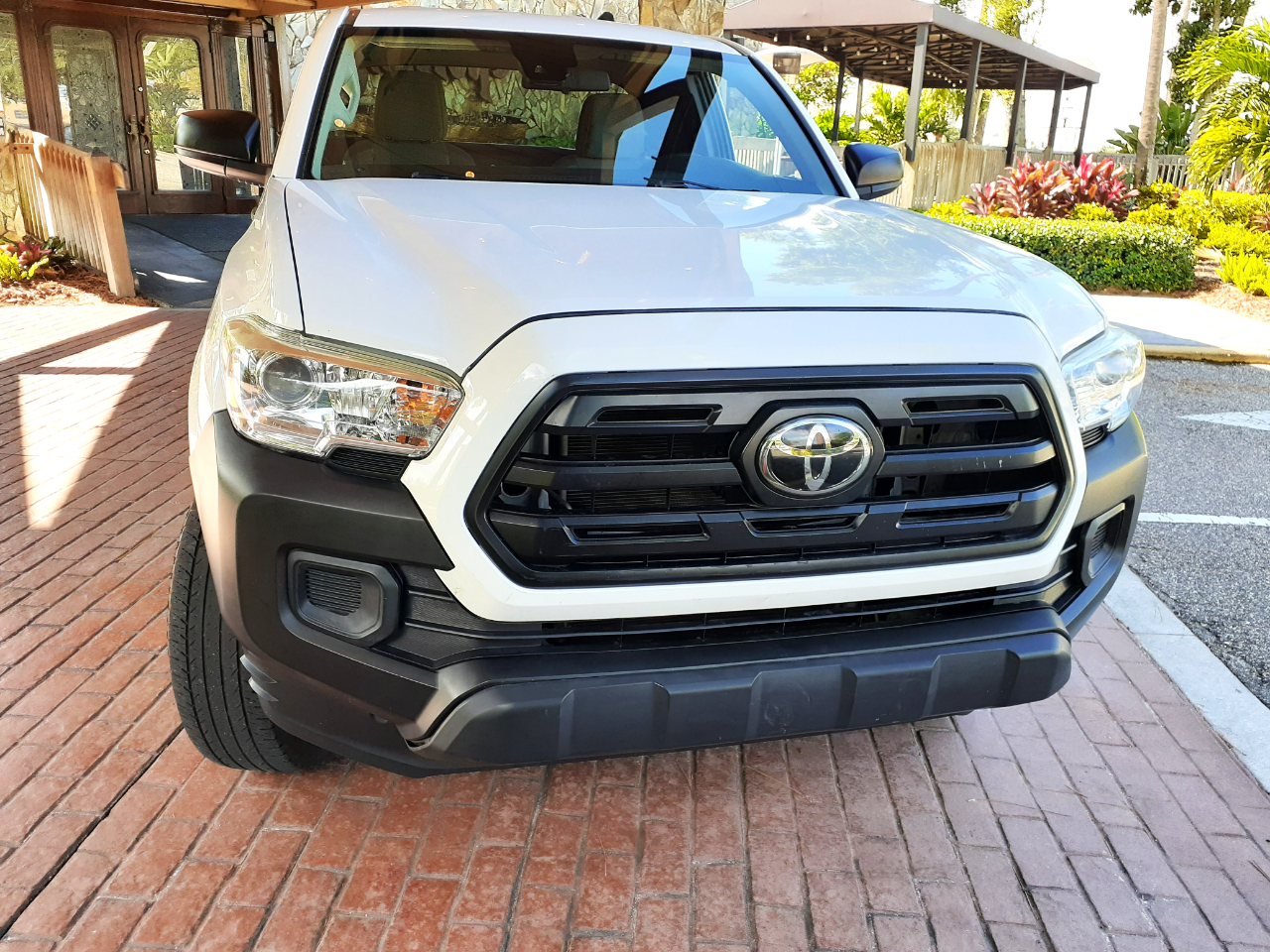Toyota Tacoma SR5 Access Cab I4 6AT 2WD 2019