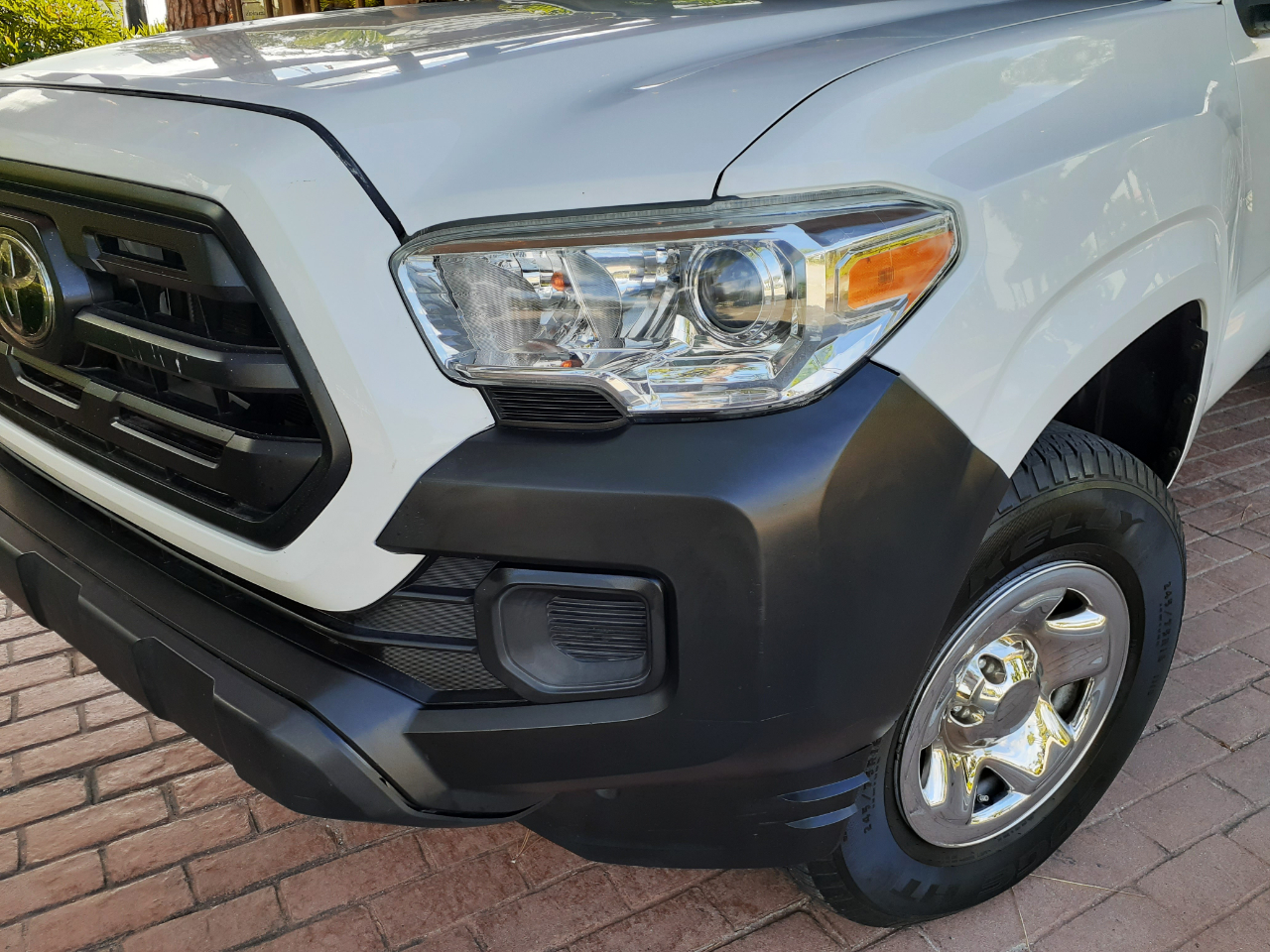 Toyota Tacoma SR5 Access Cab I4 6AT 2WD 2019