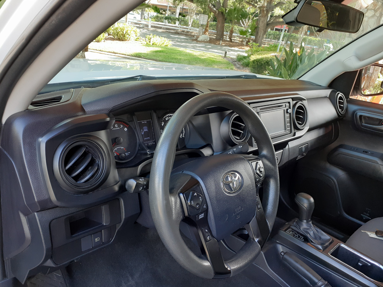 Toyota Tacoma SR5 Access Cab I4 6AT 2WD 2019