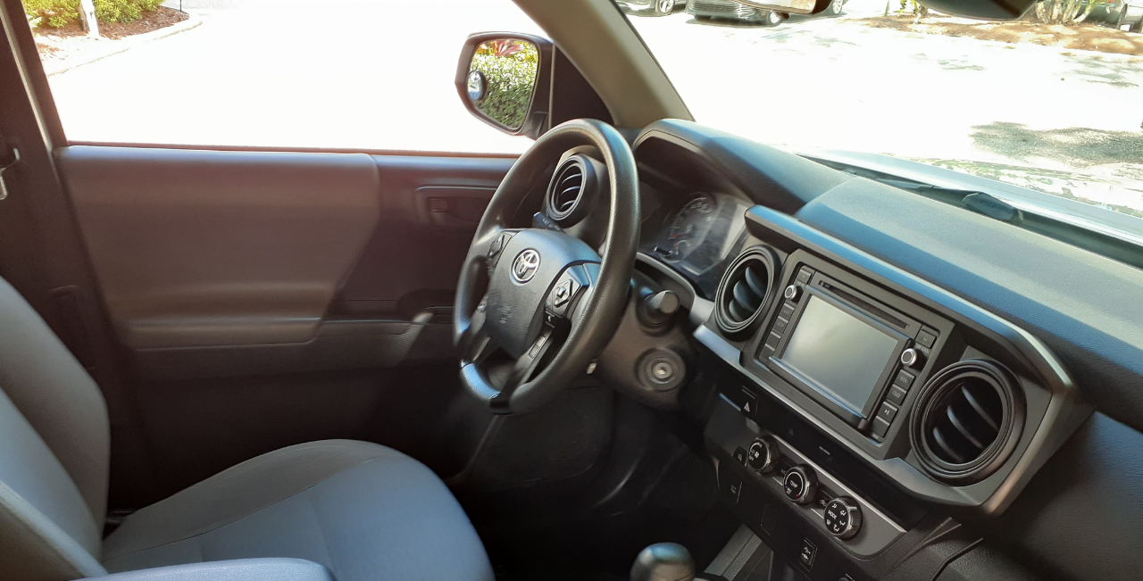 Toyota Tacoma SR5 Access Cab I4 6AT 2WD 2019