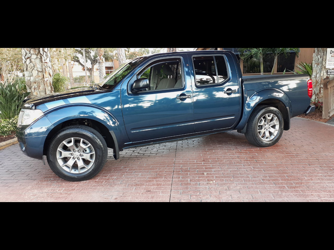 2020 Nissan Frontier SE Crew Cab 2WD