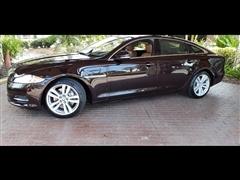 2013 Jaguar XJ-Series 