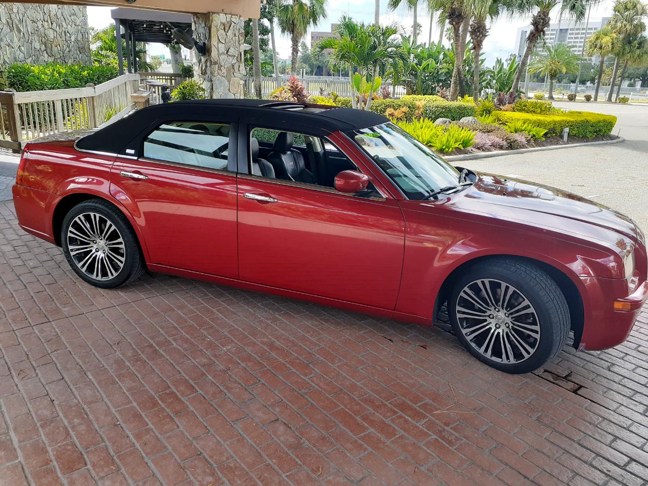 Chrysler 300 photo 5