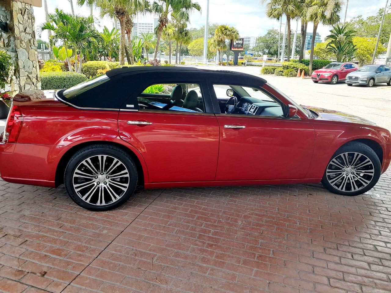 Chrysler 300 photo 6