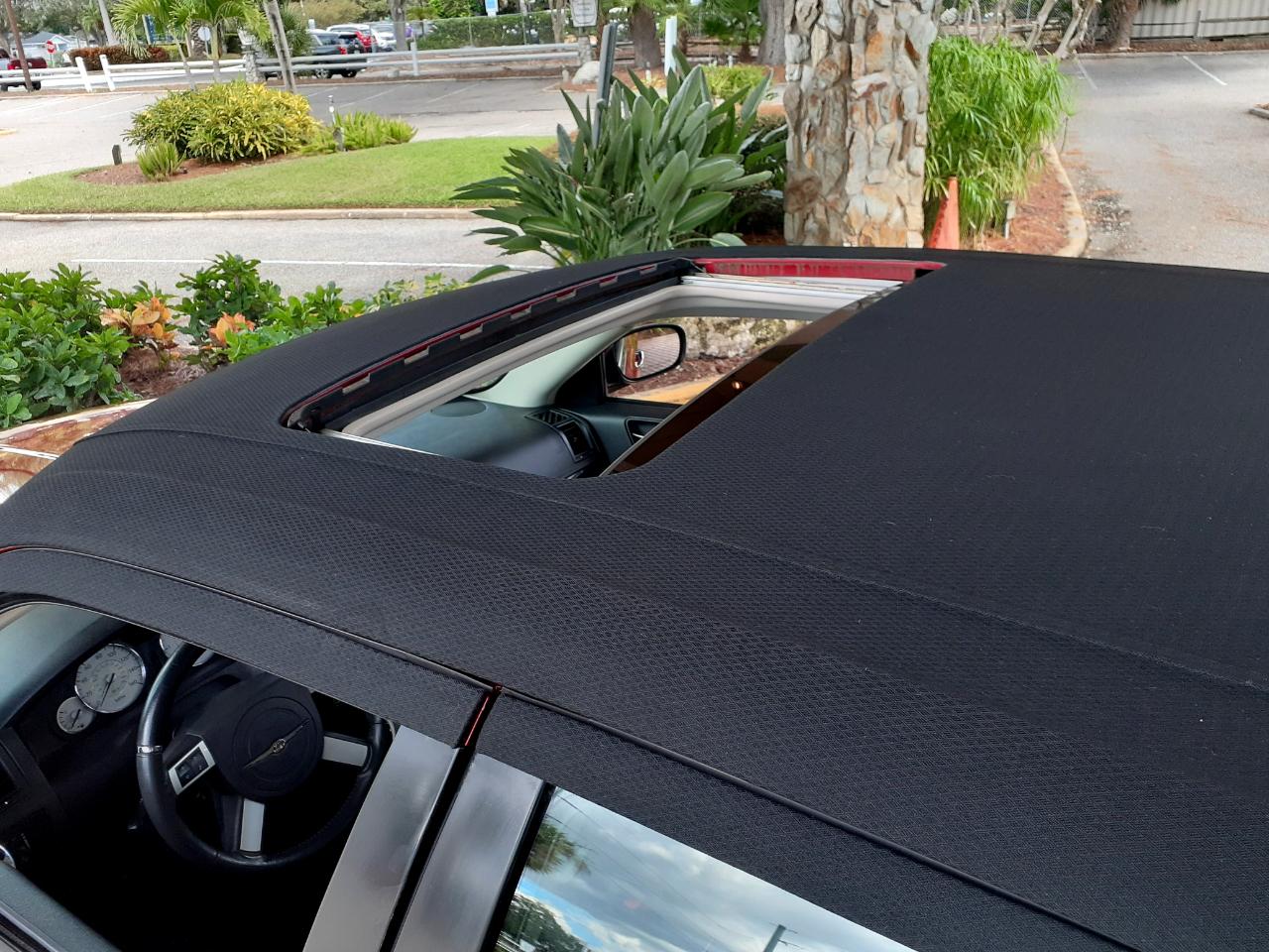 Chrysler 300 photo 18