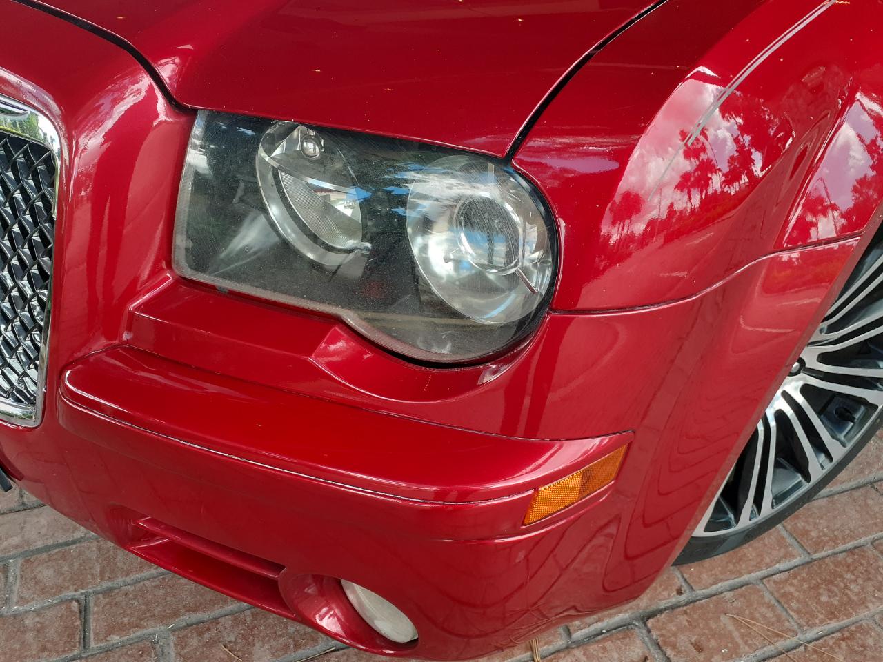 Chrysler 300 photo 19