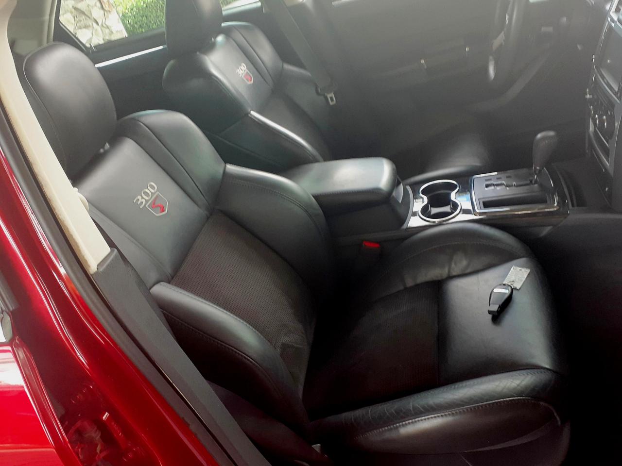 Chrysler 300 photo 41