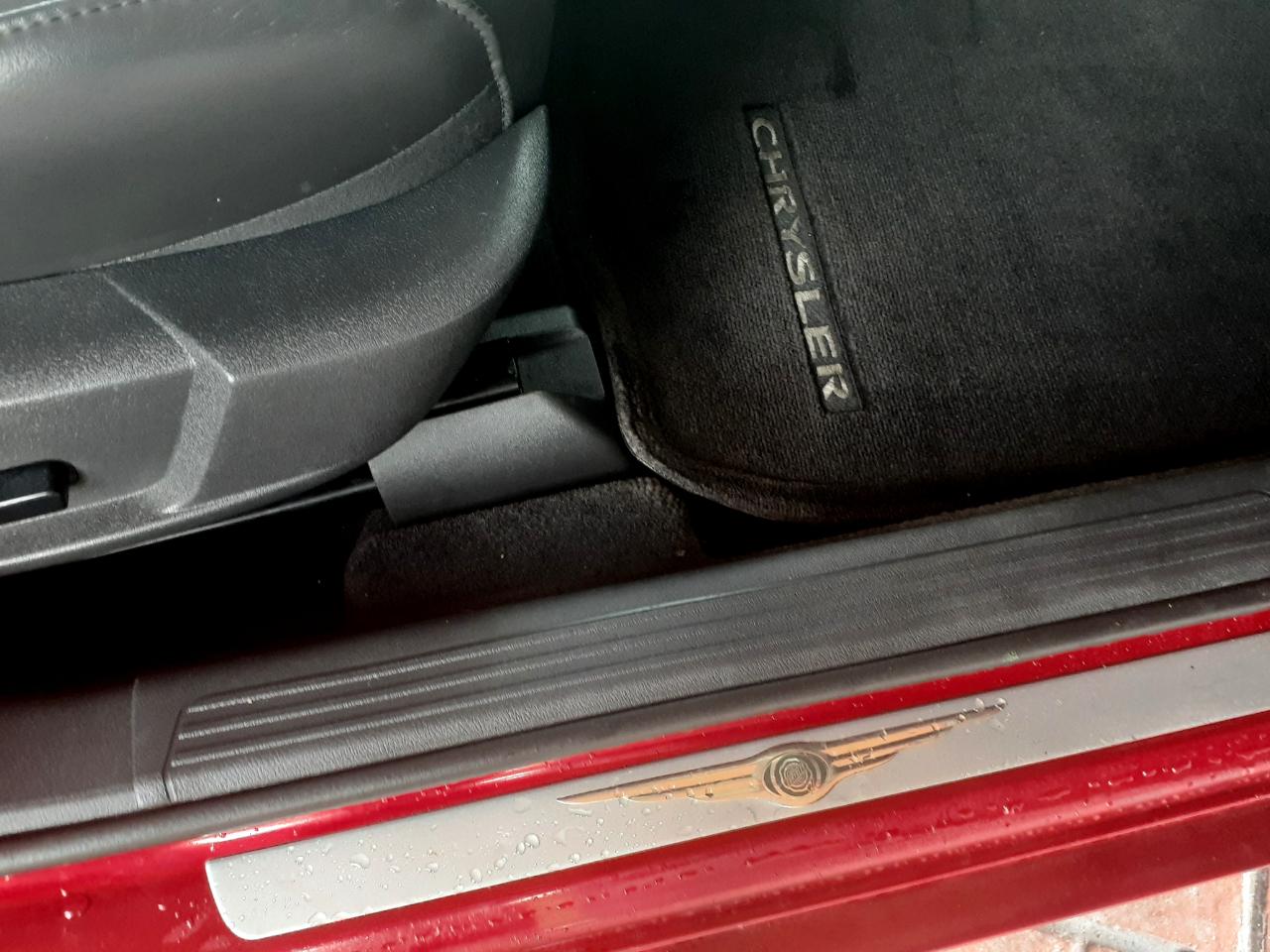 Chrysler 300 photo 45