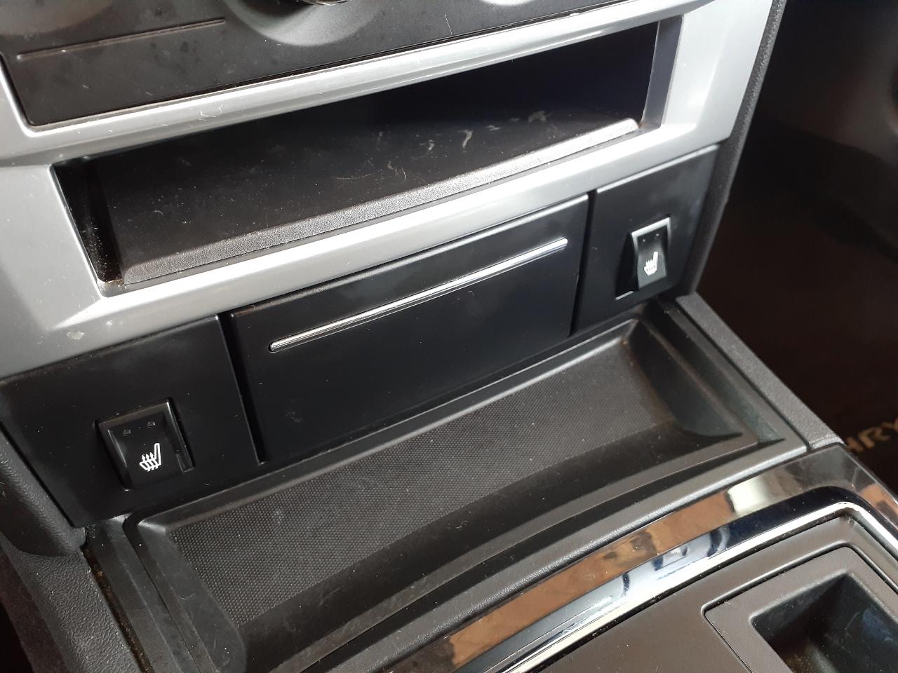 Chrysler 300 photo 68