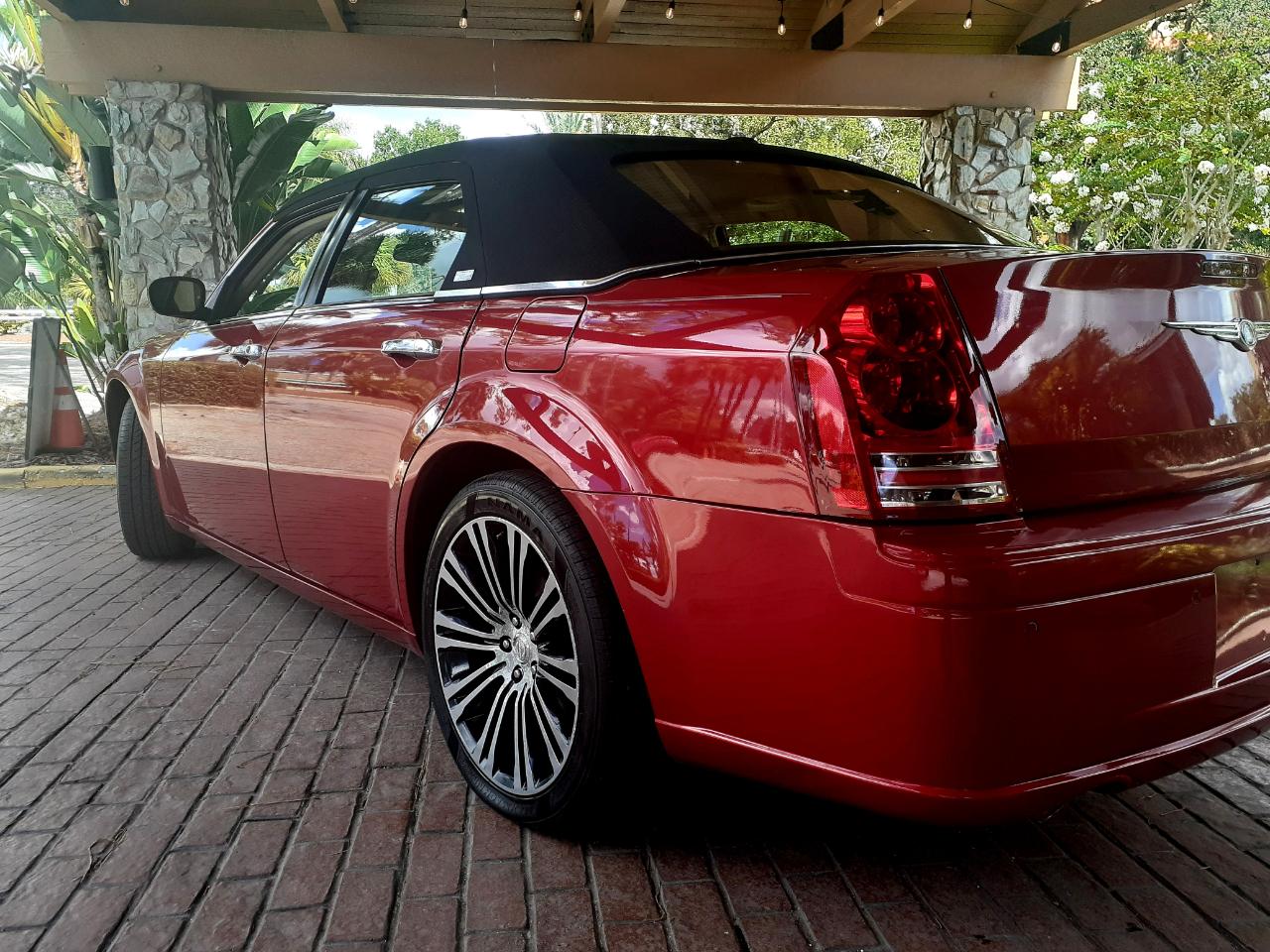 Chrysler 300 photo 86