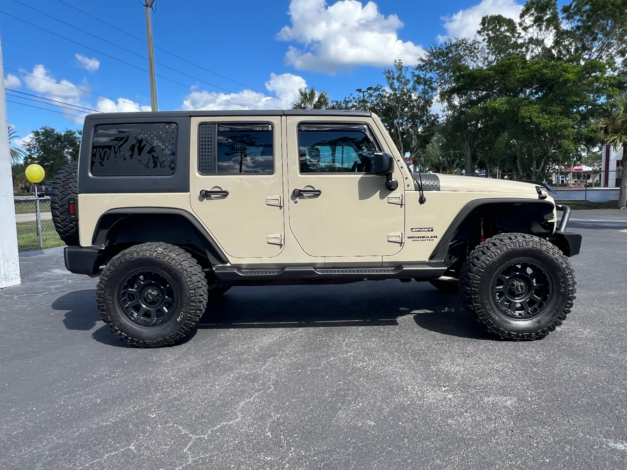 Jeep Wrangler Unlimited Sport S 4x4 2017 Jeep Wrangler Unlimited Sport S 4x4 2017
