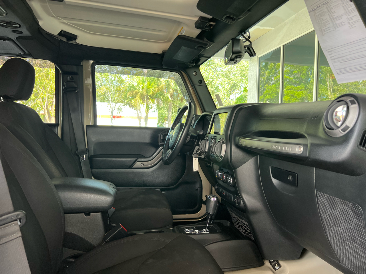 Jeep Wrangler Unlimited Sport S 4x4 2017 Jeep Wrangler Unlimited Sport S 4x4 2017