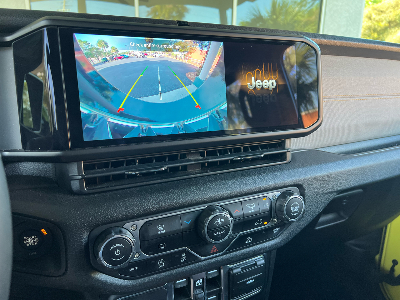 Jeep Wrangler Unlimited Sport S 4x4 2024