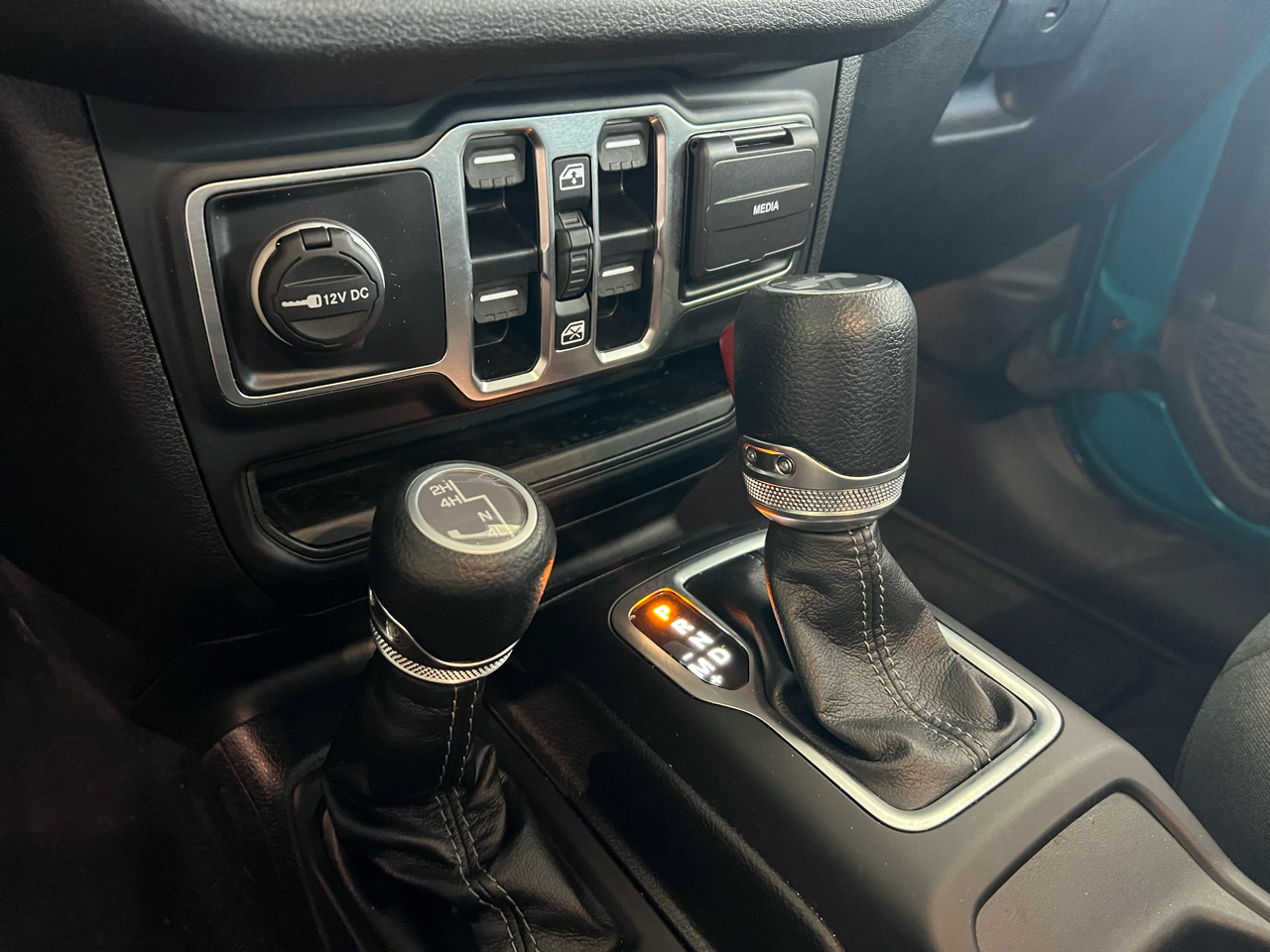 Jeep Wrangler Sport S 4x4 2024