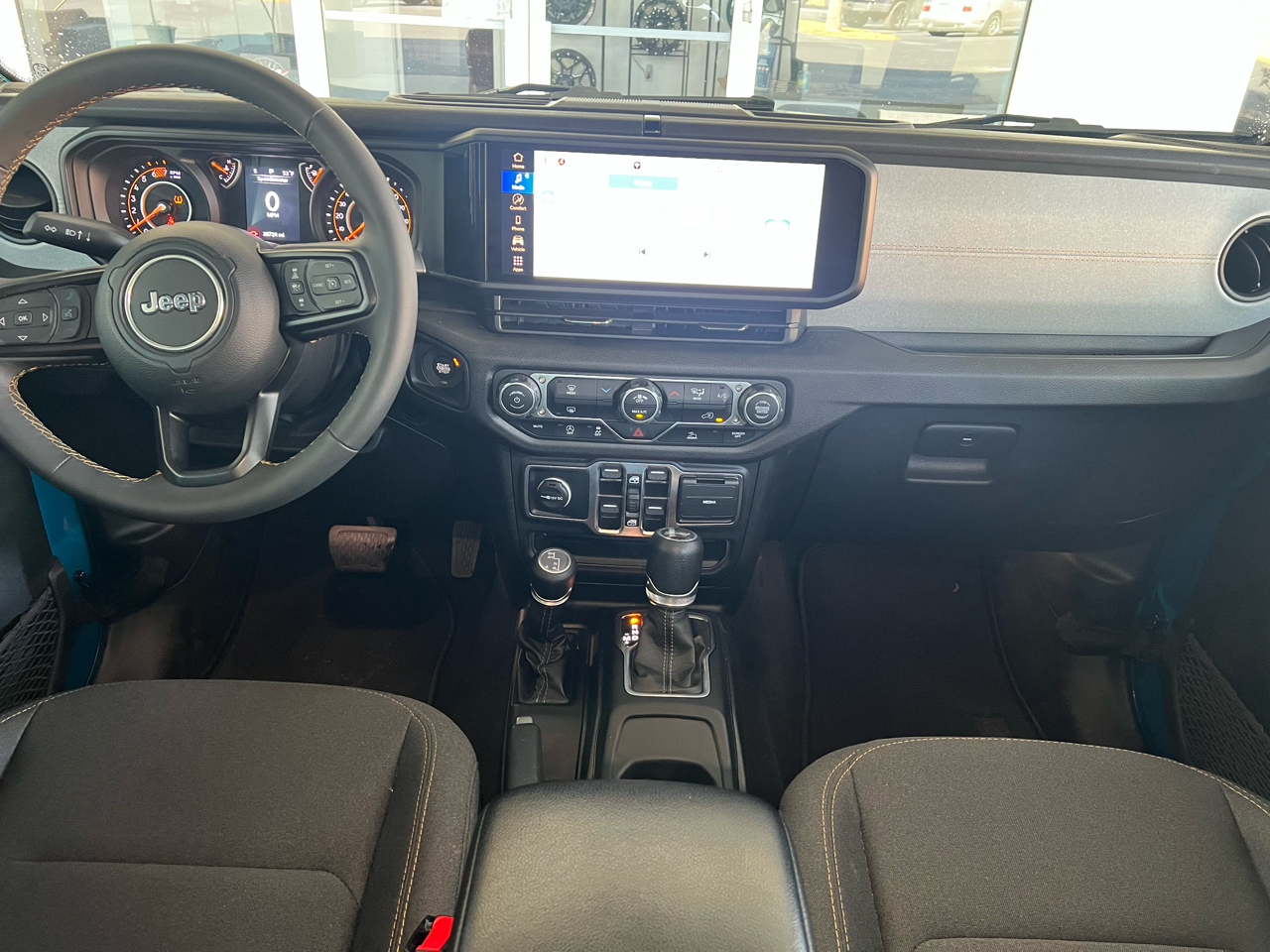 Jeep Wrangler Sport S 4x4 2024