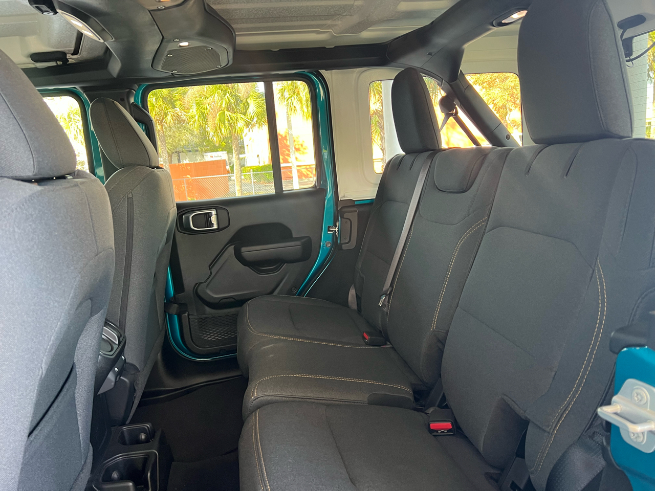 Jeep Wrangler Sport S 4x4 2024