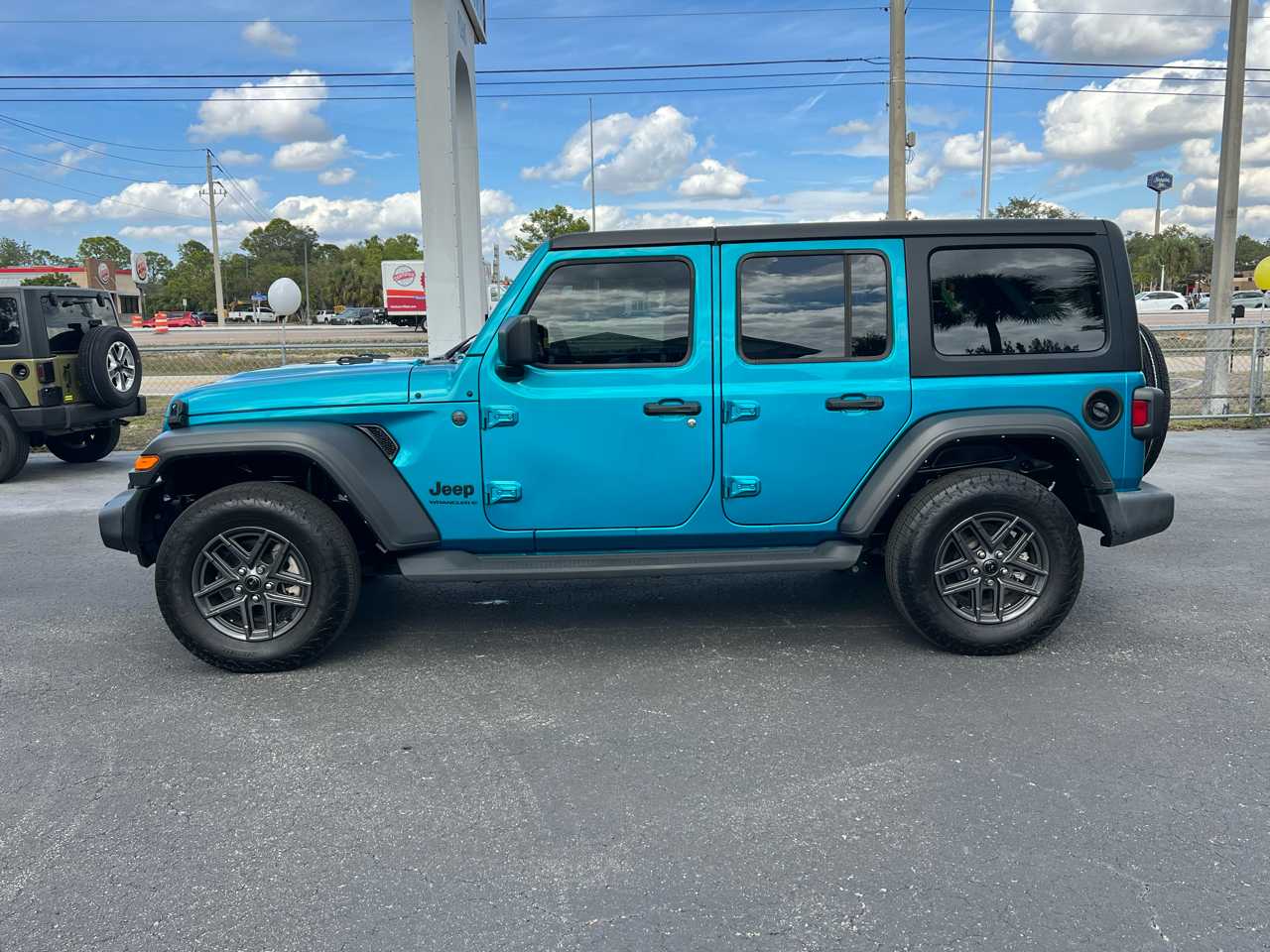 Jeep Wrangler Sport S 4x4 2024