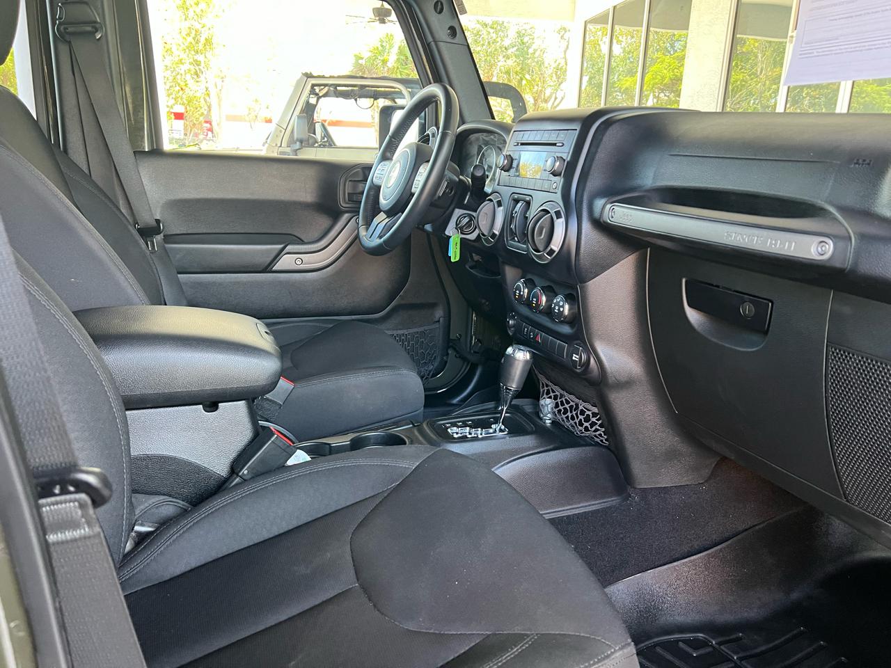 Jeep Wrangler Unlimited Sport S 4x4 2016