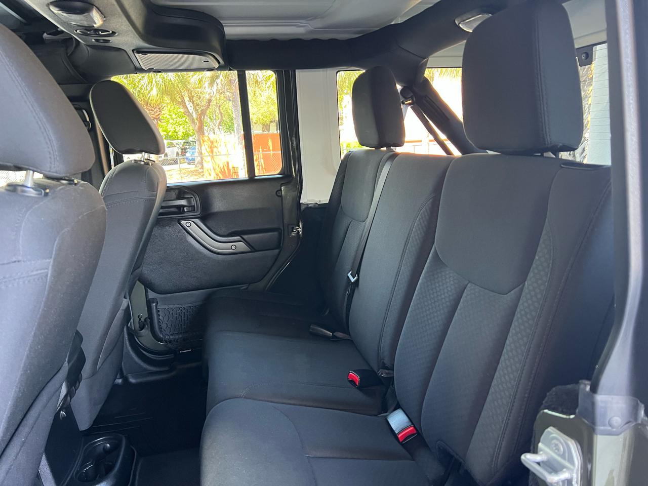 Jeep Wrangler Unlimited Sport S 4x4 2016