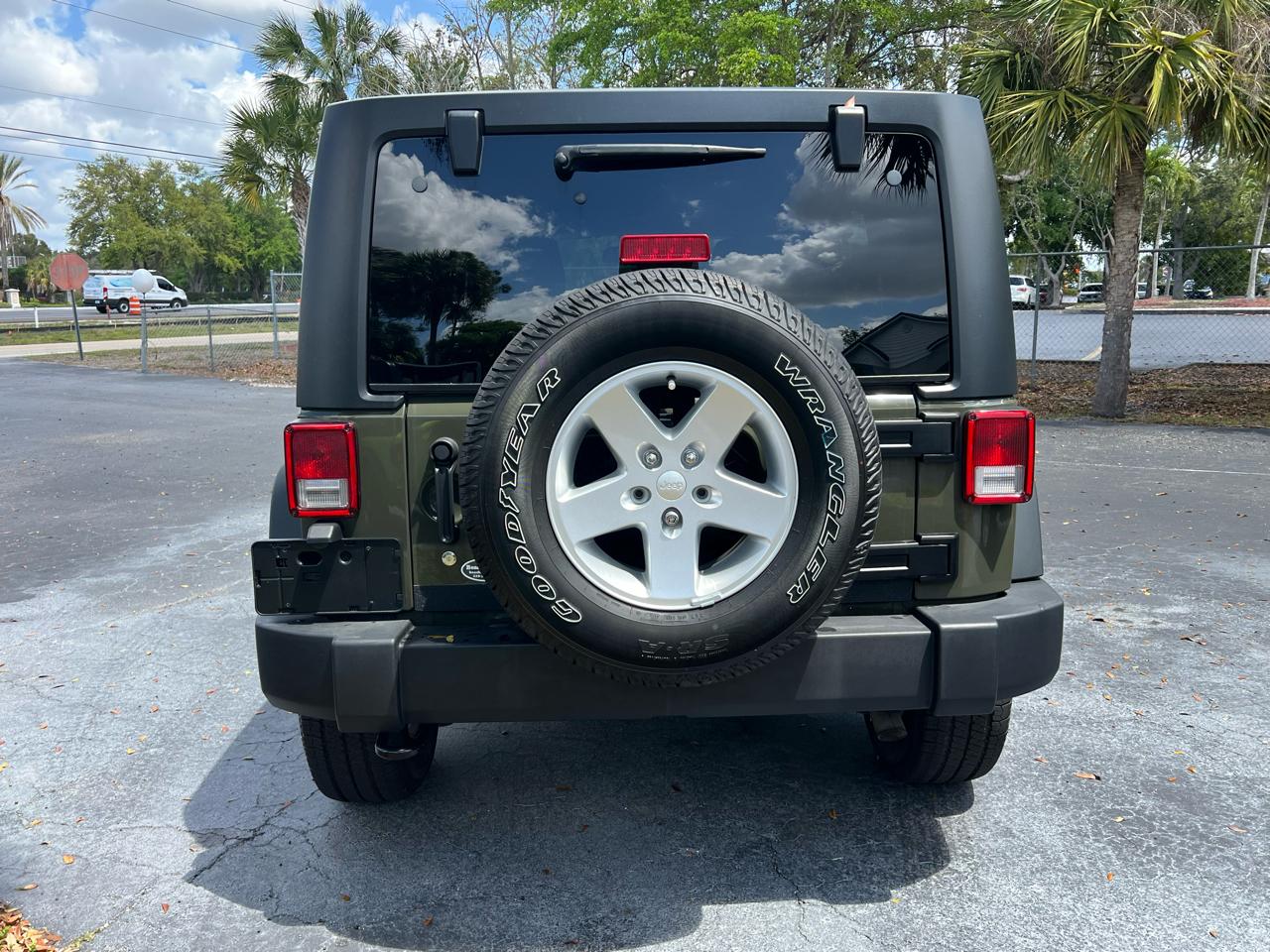 Jeep Wrangler Unlimited Sport S 4x4 2016