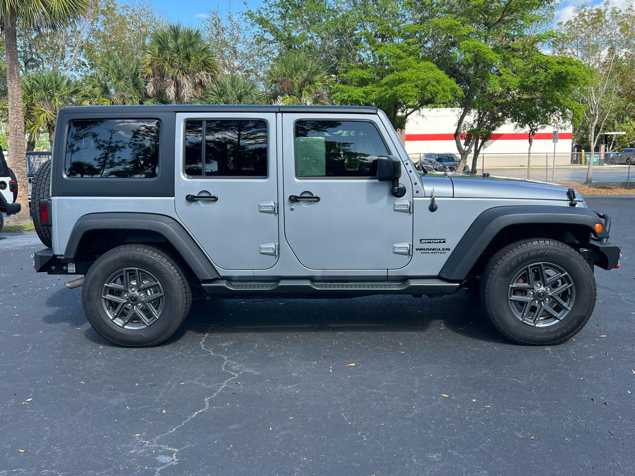 Jeep Wrangler Unlimited Sport S 4x4 2016