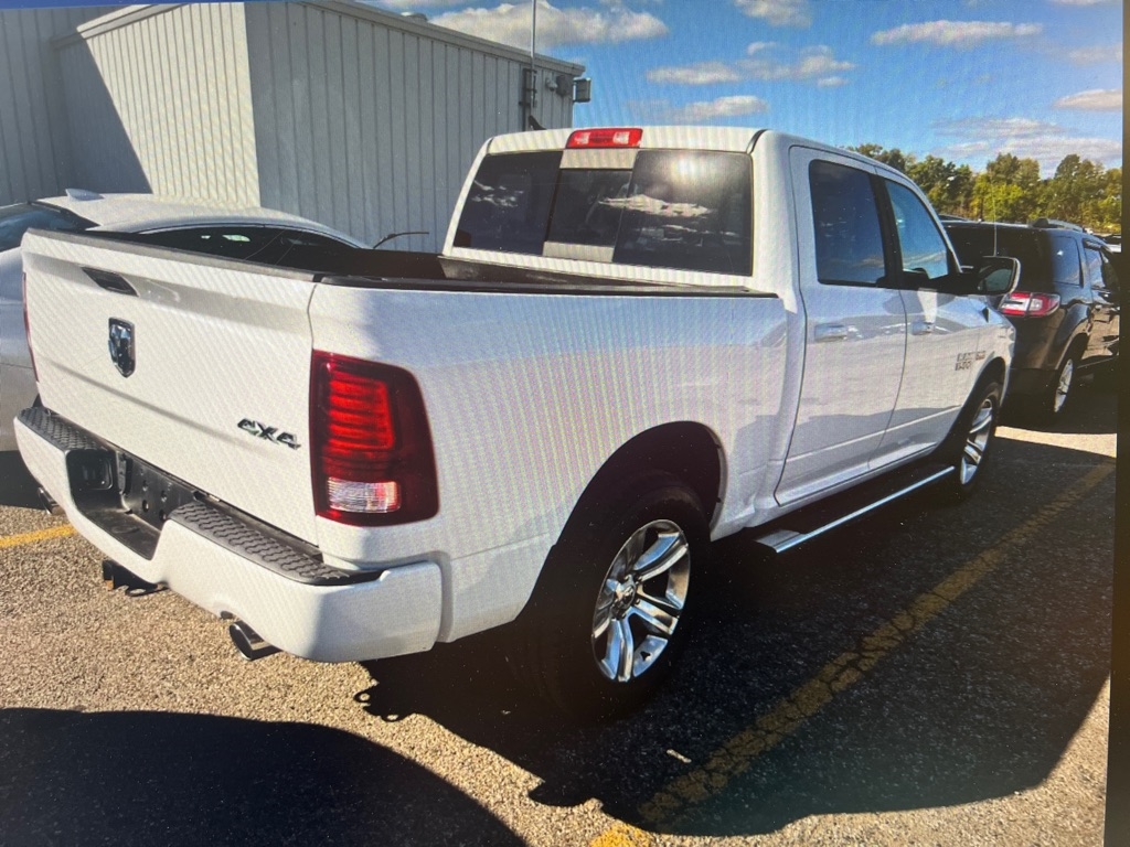 RAM 1500 Sport Crew Cab SWB 4WD 2018