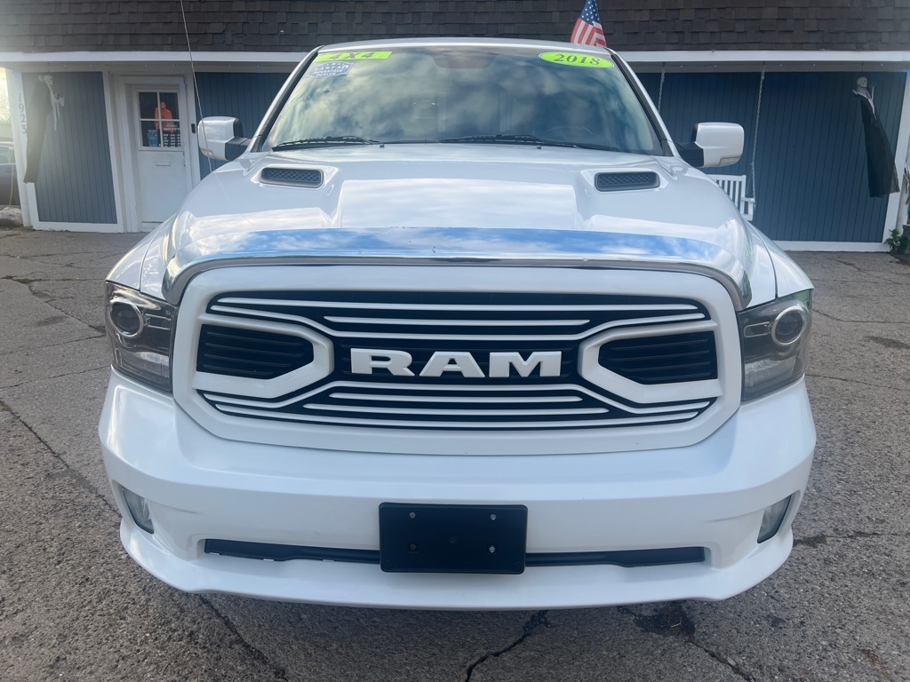 RAM 1500 Sport Crew Cab SWB 4WD 2018