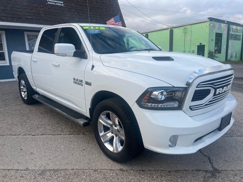 RAM 1500 Sport Crew Cab SWB 4WD 2018