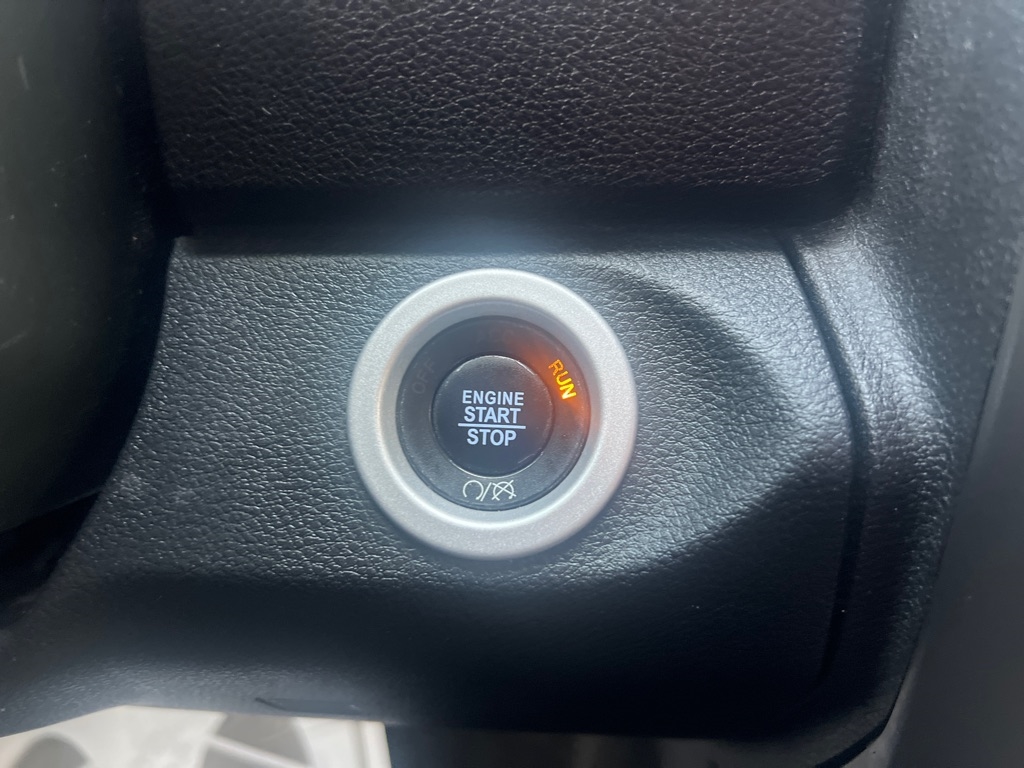 RAM 1500 Sport Crew Cab SWB 4WD 2018