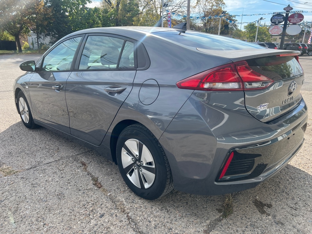 Hyundai Ioniq Hybrid Blue 2019