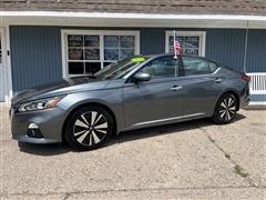 2020 Nissan Altima 
