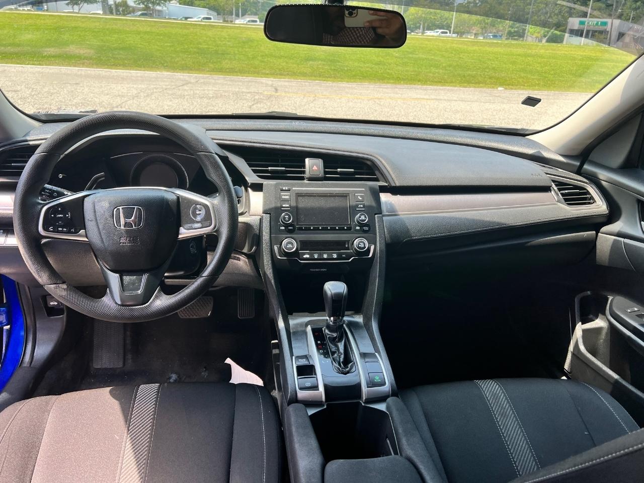 Honda Civic LX Sedan CVT 2018