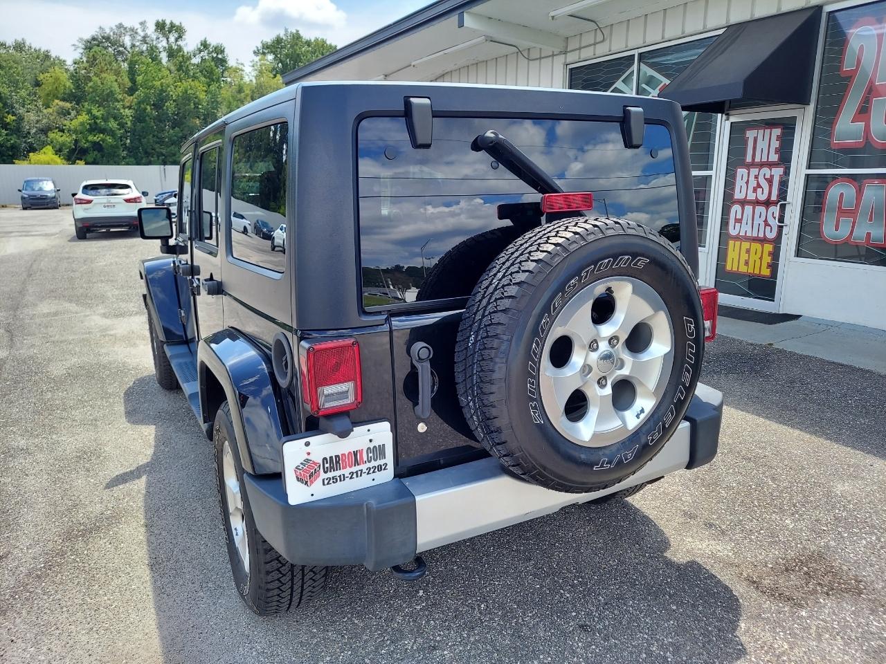 Jeep Wrangler Unlimited Sahara 4WD 2015
