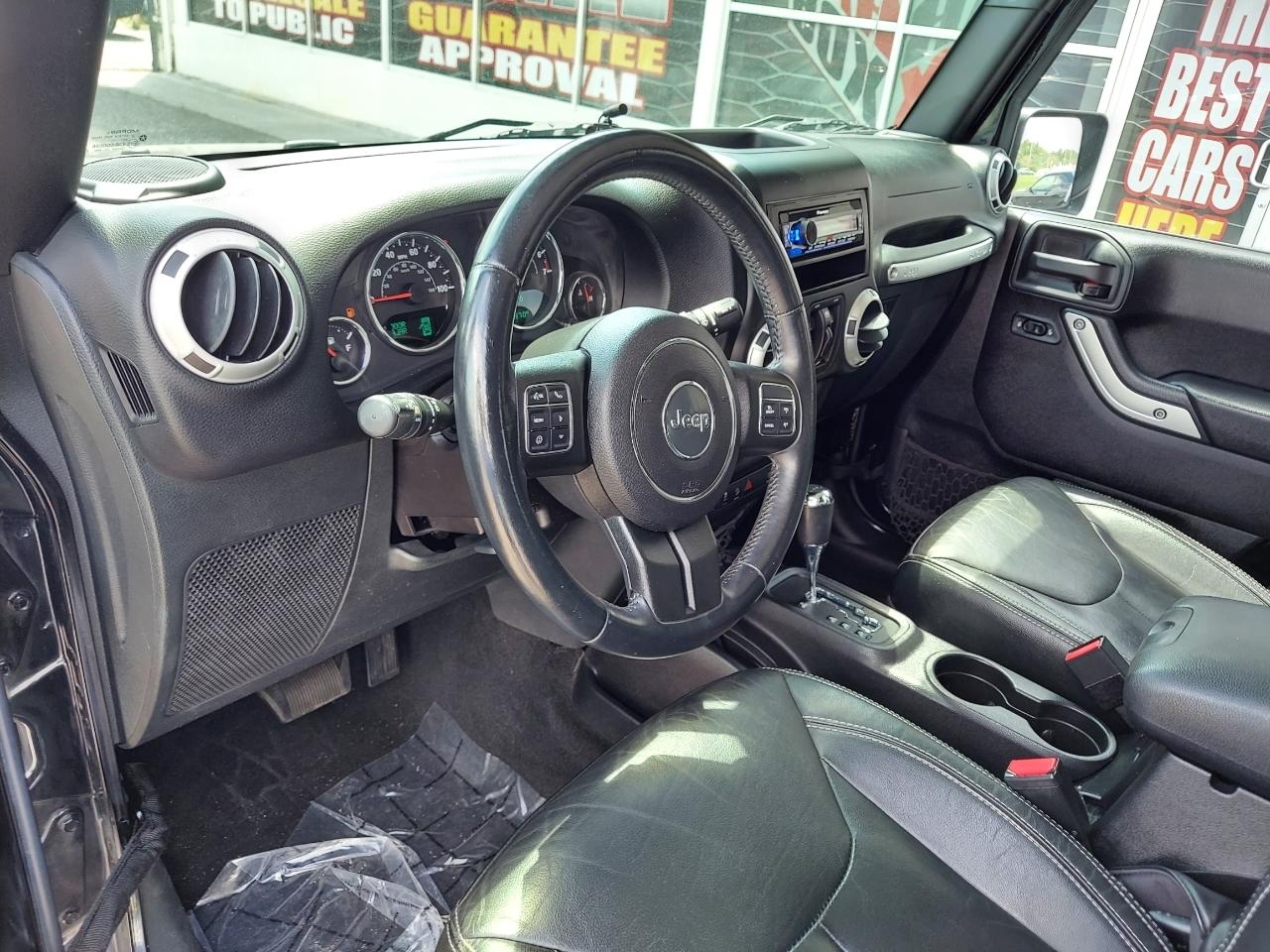 Jeep Wrangler Unlimited Sahara 4WD 2015