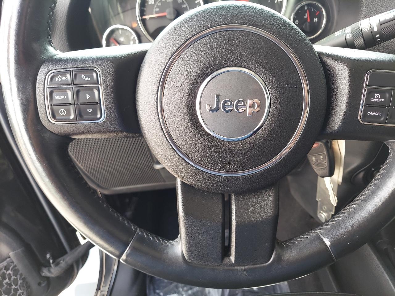 Jeep Wrangler Unlimited Sahara 4WD 2015