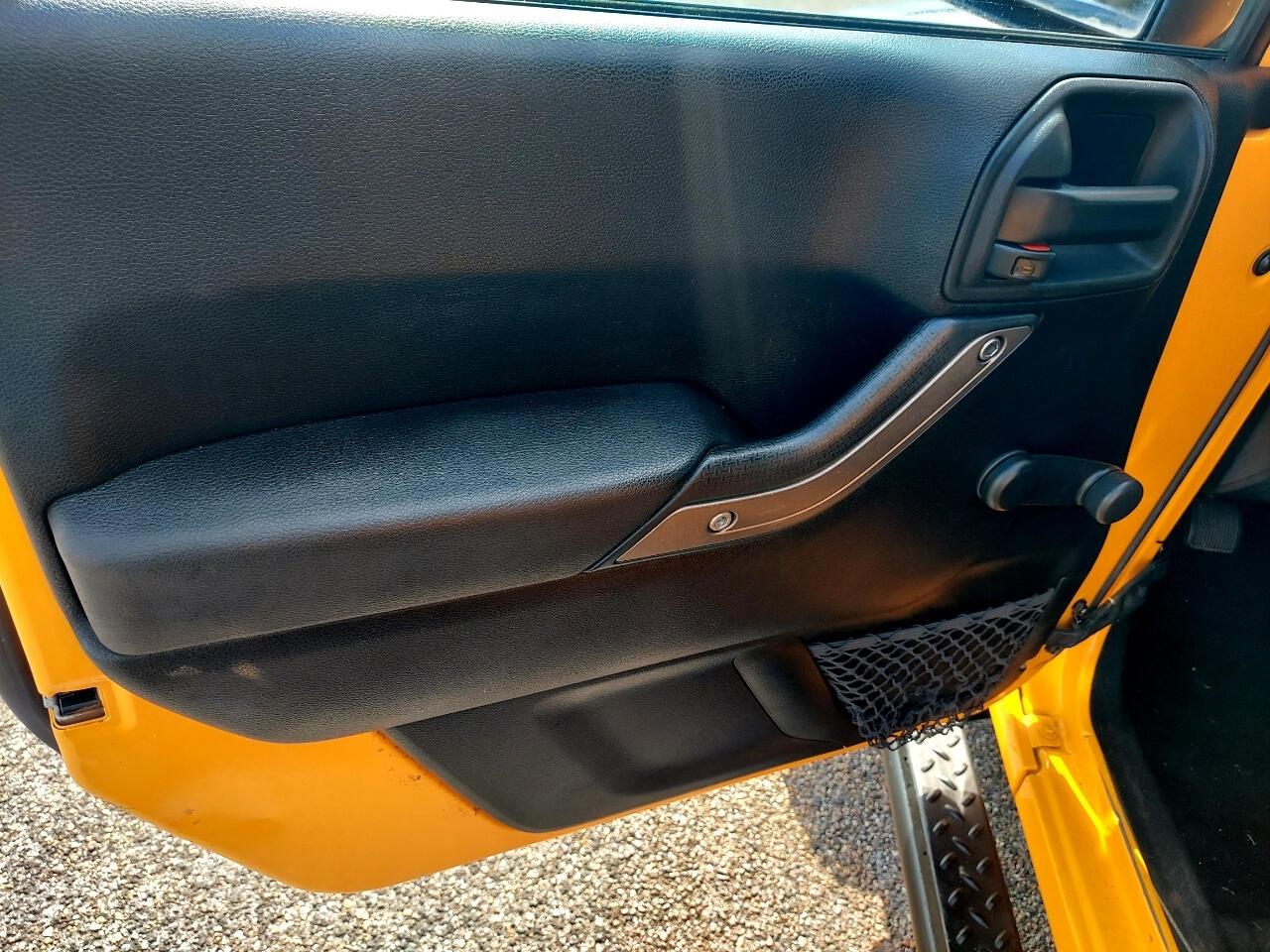 Jeep Wrangler Unlimited Sport 4WD 2012
