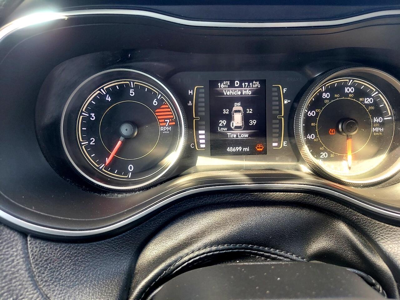 Jeep Cherokee Latitude FWD 2020