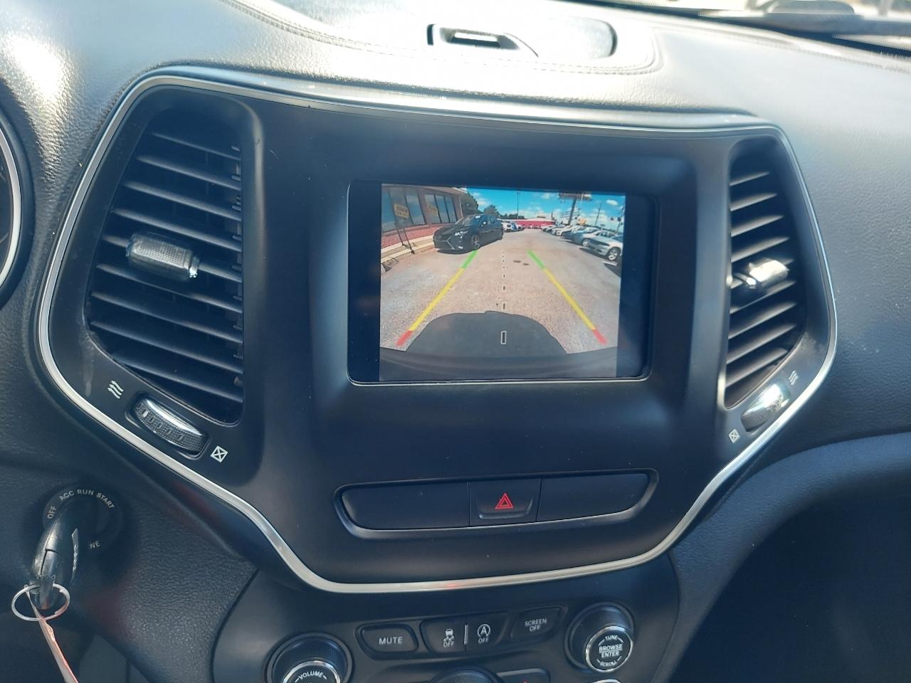 Jeep Cherokee Latitude FWD 2020