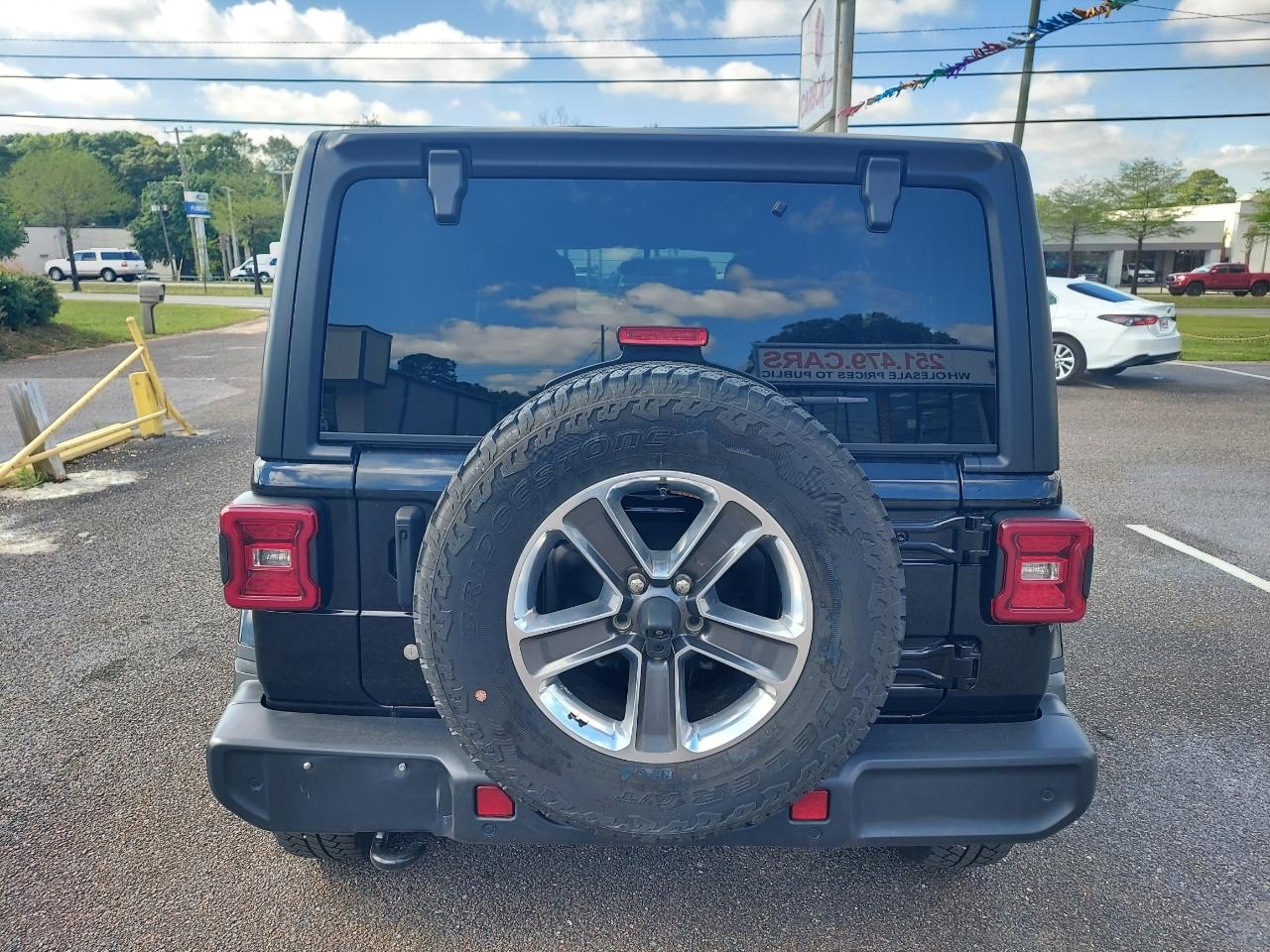Jeep Wrangler Unlimited Sahara 2018