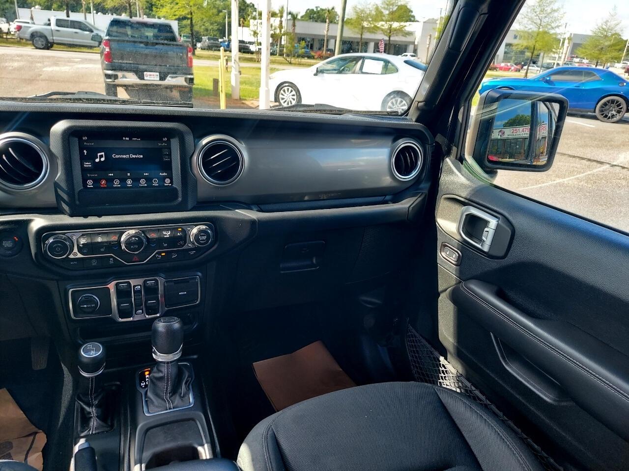 Jeep Wrangler Unlimited Sahara 2018