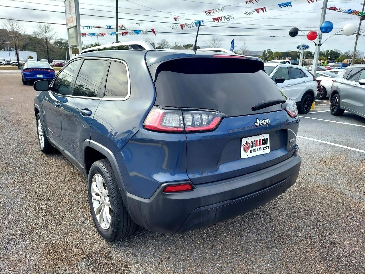 Jeep Cherokee Latitude FWD 2019