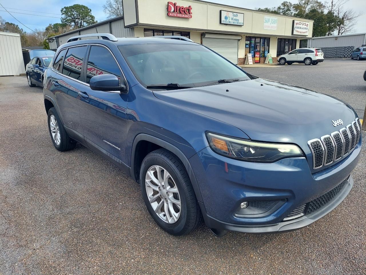 Jeep Cherokee Latitude FWD 2019