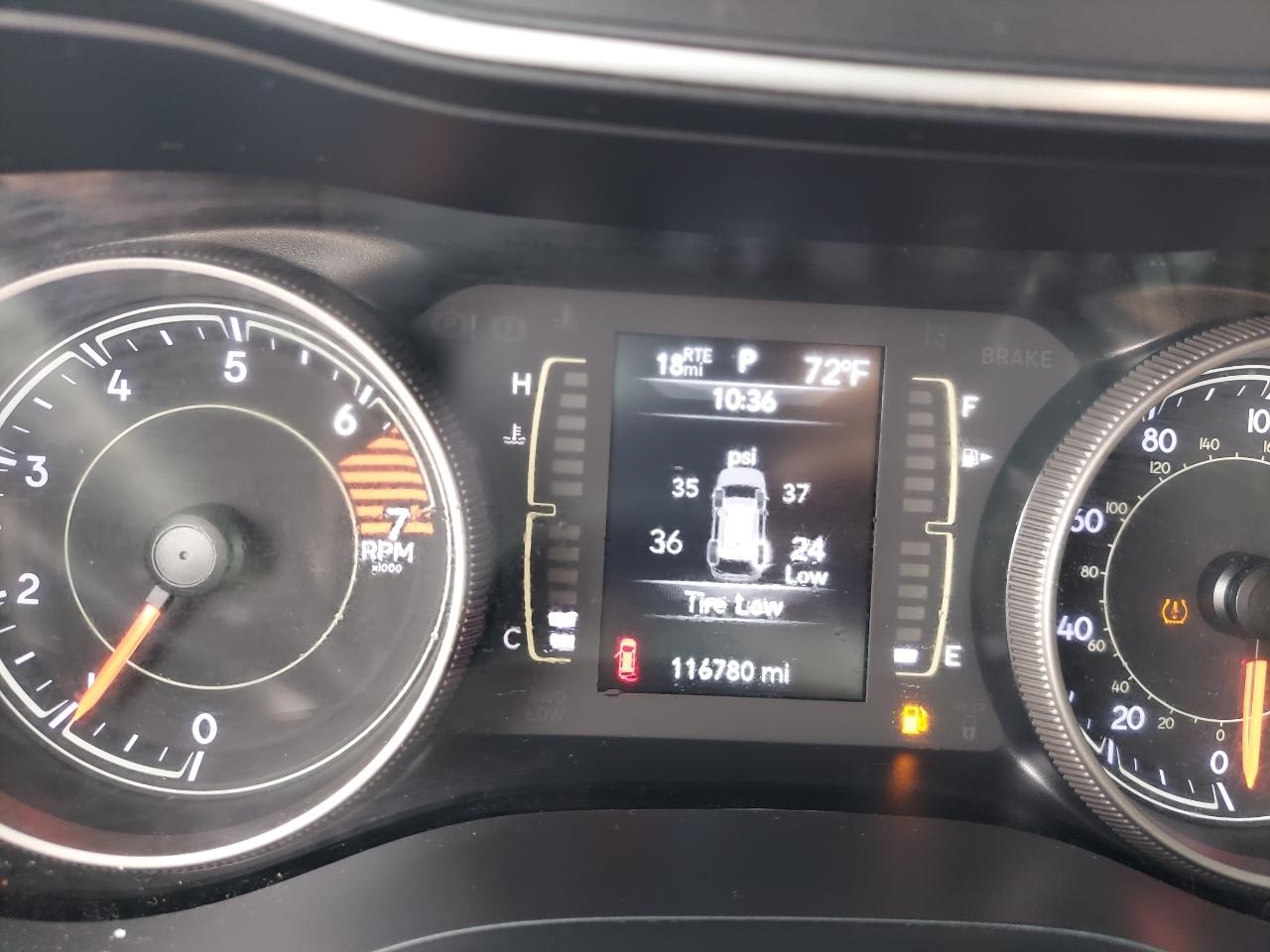 Jeep Cherokee Latitude FWD 2019