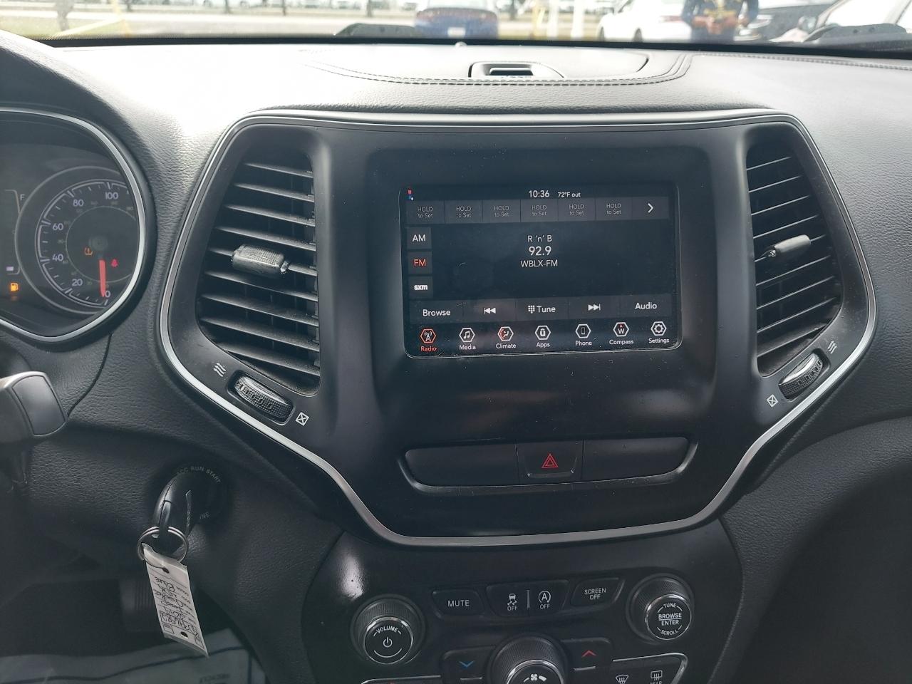 Jeep Cherokee Latitude FWD 2019