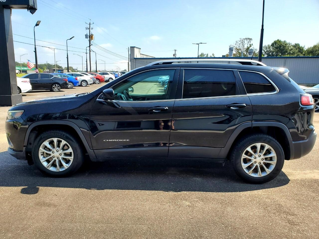 Jeep Cherokee Latitude FWD 2019