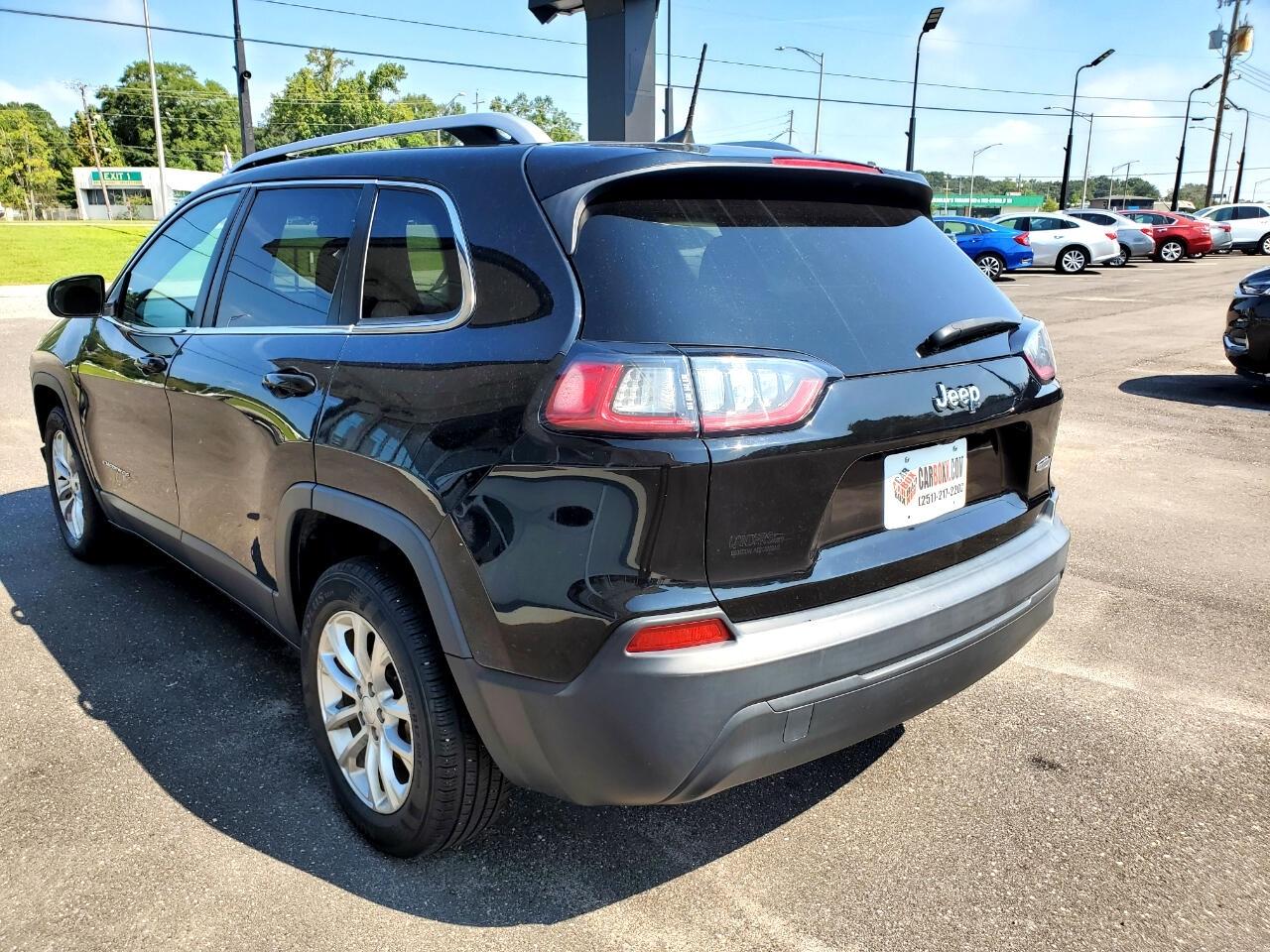 Jeep Cherokee Latitude FWD 2019