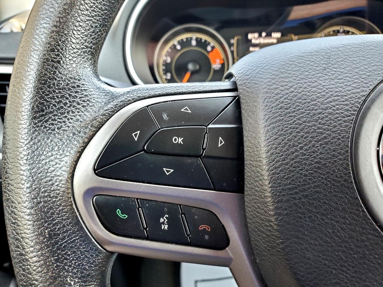 Jeep Cherokee Latitude FWD 2019